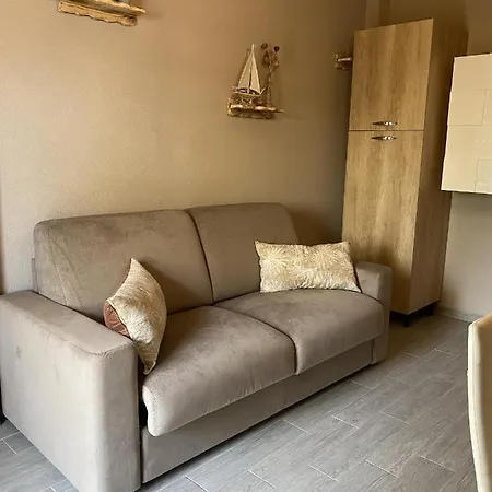 Tropea Solemare アパート トロペーア